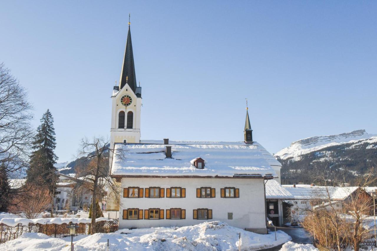 Haller'S Posthaus Villa Riezlern Exterior foto